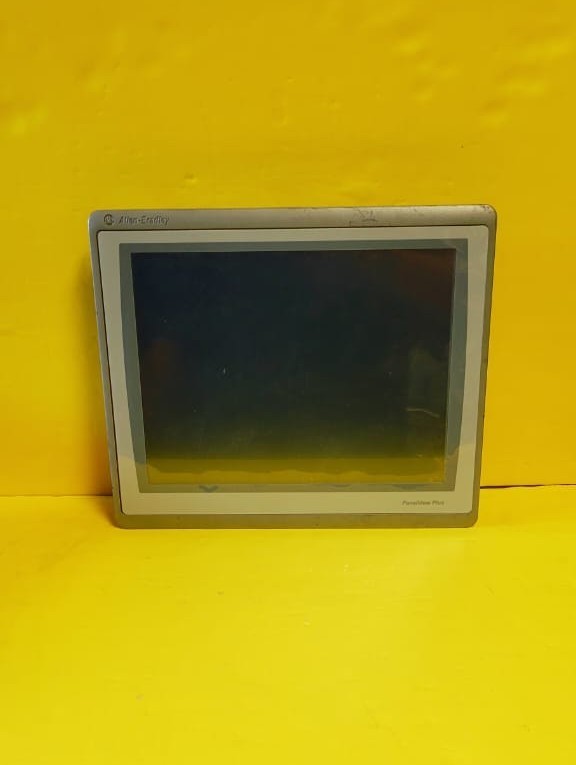 Allen Bradley 2711P-T15C22D9P /A PanelView Plus 7 15″ HMI 2711PT15C22D9P