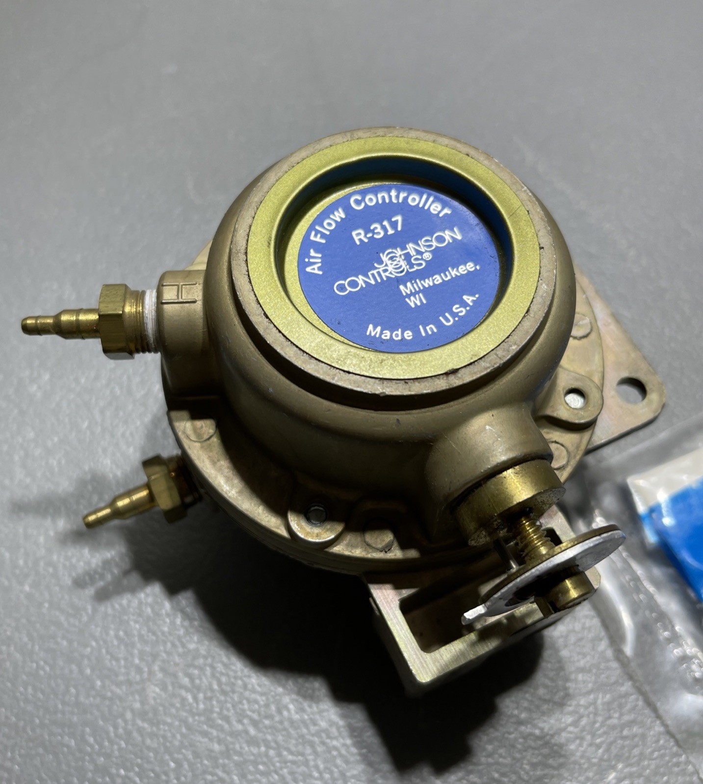 Johnson Controls R-317 Air Flow Controller R-317-1