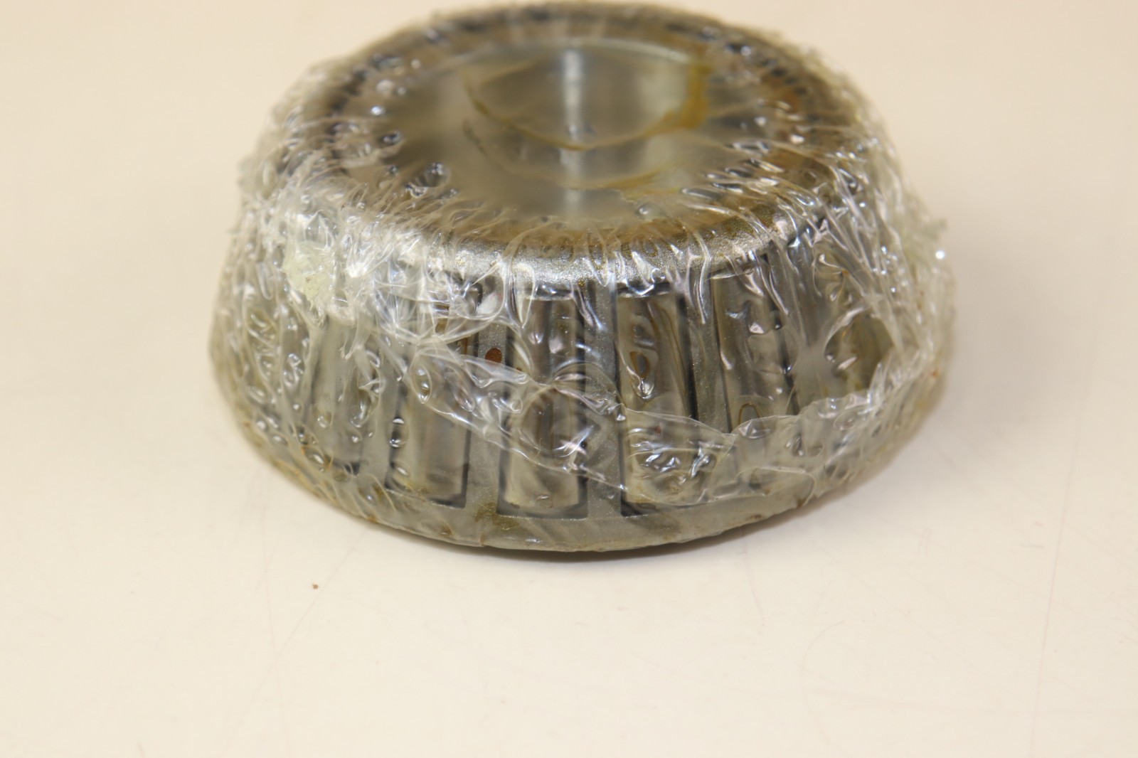 SKF Bearing HM88649 / HA3 New Old Stock Made in Mexico