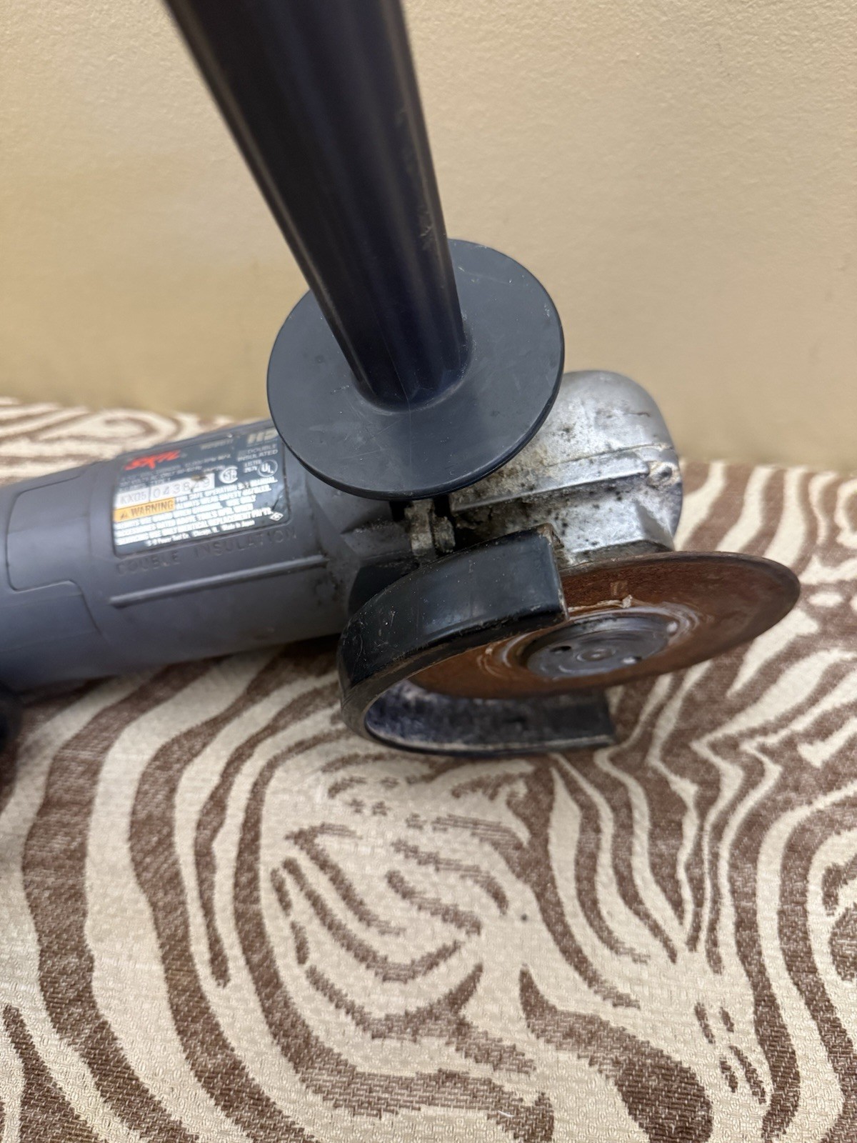 SKIL Professional Model 9611 4-1/2″ Disc Angle Grinder