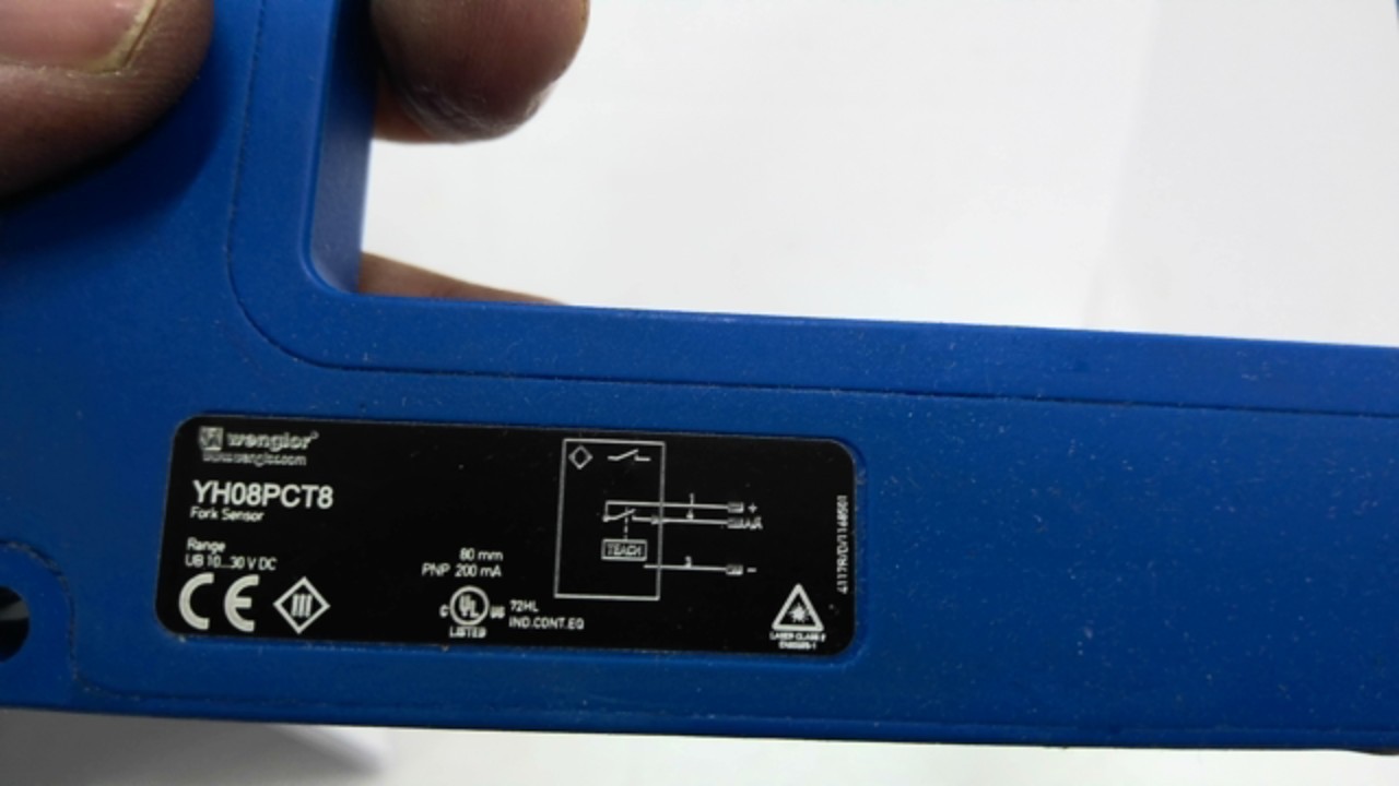 Wenglor YH08PCT8 Laser Fork Sensor 10-30VDC 80MM 20mA
