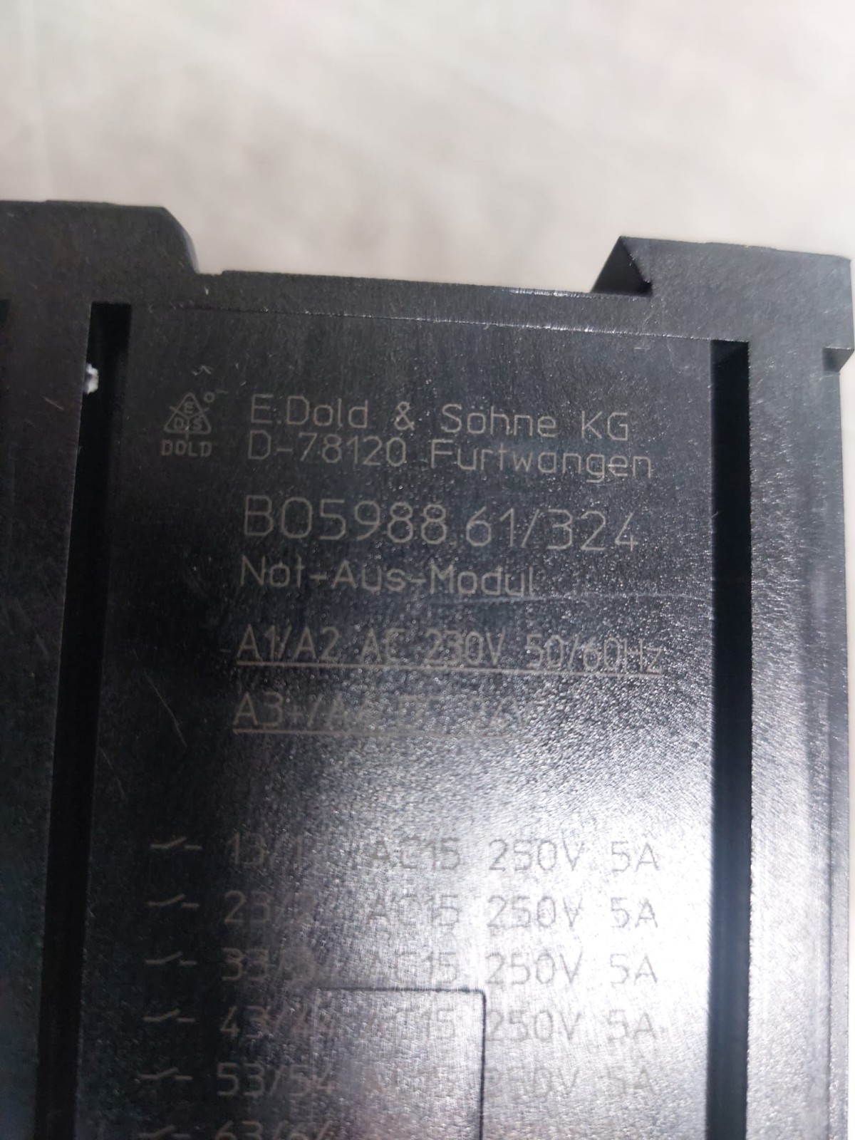 E. DOLD B05988 BO5988 B05988 .61/324 BO5988.61/324