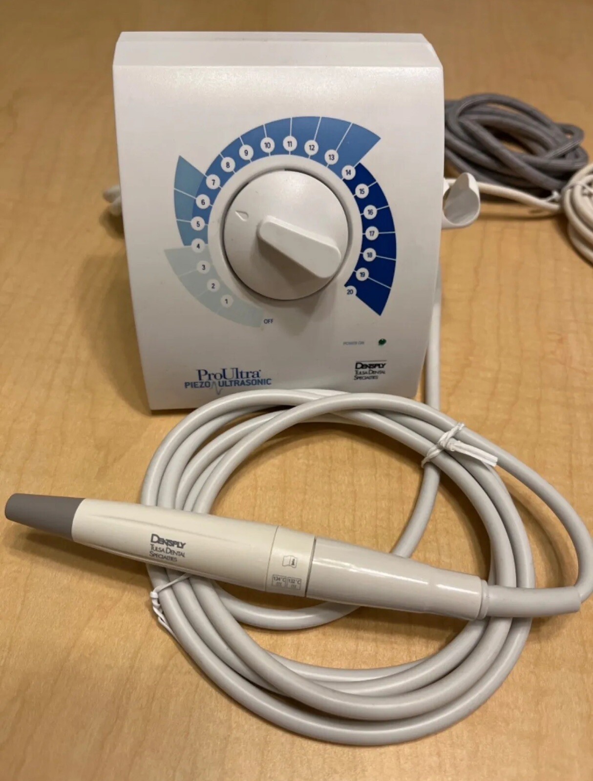 1 Year Warranty ProUltra Hi Power Dental Ultrasonic Piezo With 1 New Tip.