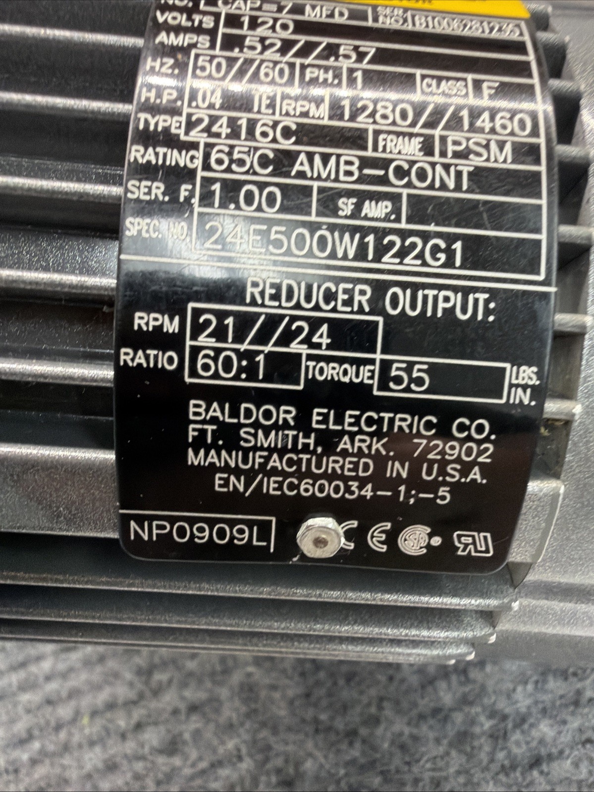 Baldor 2416c 21-24 RPM 110/120v .04hp Gear Motor cap=7mfd 60:1 TE B1006281235