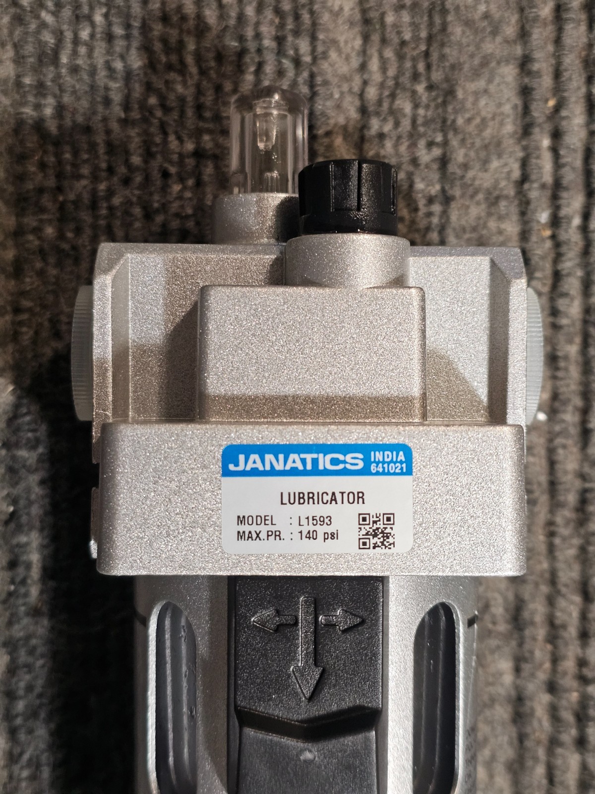 Janatics L1593 Compressed Air Lubricator L1593 1/2″ NPT, 152 Milliliter Capacity