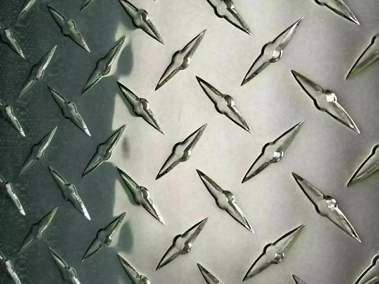 1/16″ Thick Diamond Plate 12″ Wide x 48″ Long Polished Aluminum Alloy 3003 NEW