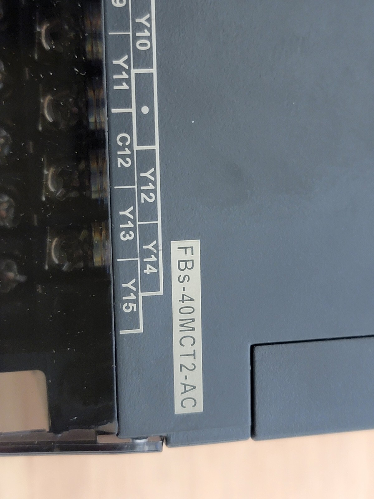 Fatek FBs-60MCT2-AC PLC