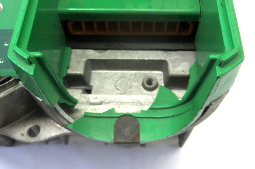 CONTROL Techniques UNI2402 Unidrive AC Drive, FOR PARTS/ REPAIR