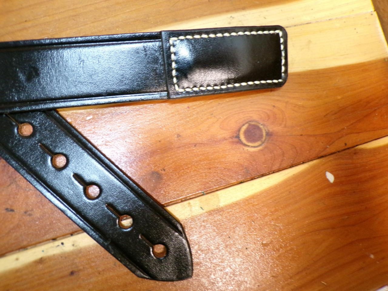 B113 WT 38″ HUME Black Leather 1.5″ Buckleless Stud Mechanic / Gun Holster Belt