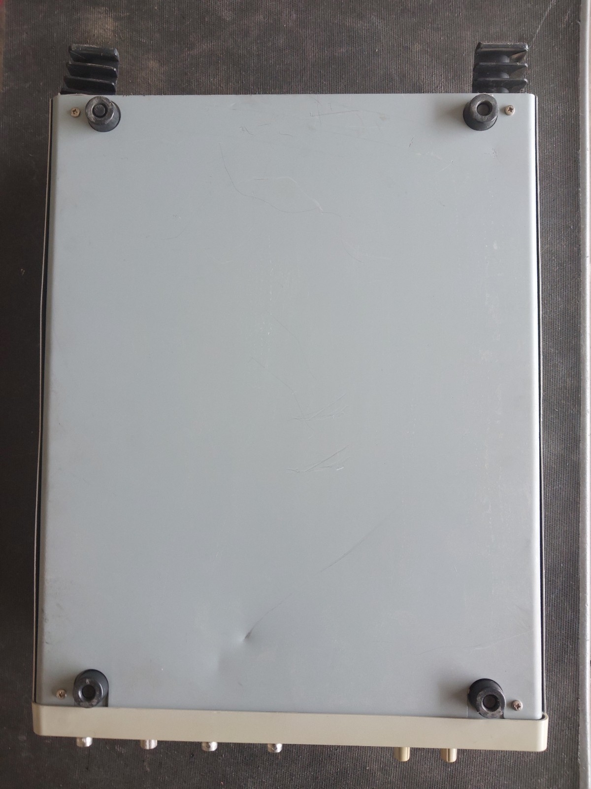 GW Instek GOS-6112 Oscilloscope 100MHz Dual Channel