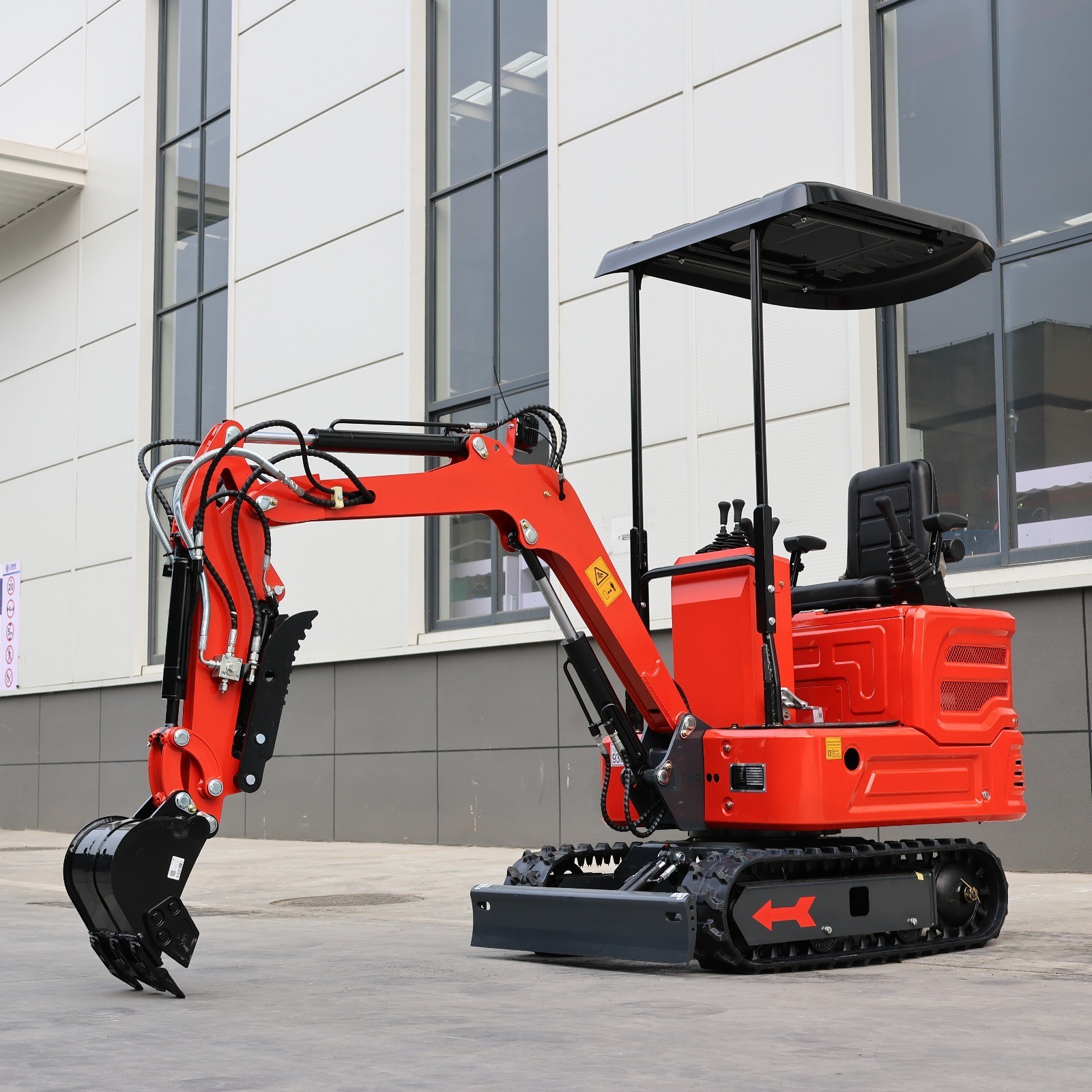 FREE SHIP 1.4Ton Diesel Mini Excavator Kubota Crawler Hydraulic Thumb Digger USA