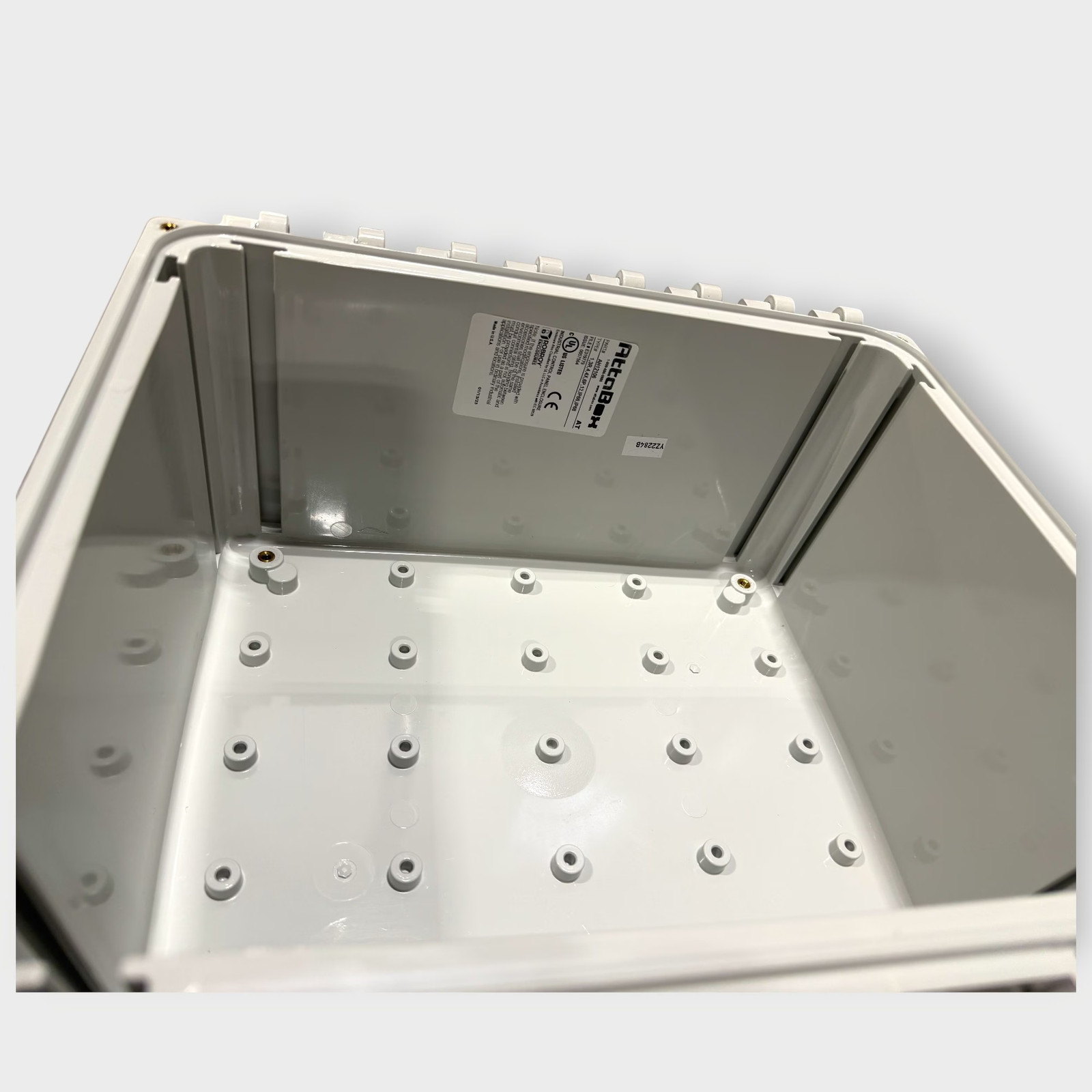 AttaBox Robroy AH12106 Hinged Polycarbonate Watertight Enclosure 12″x10″x6″ *NEW