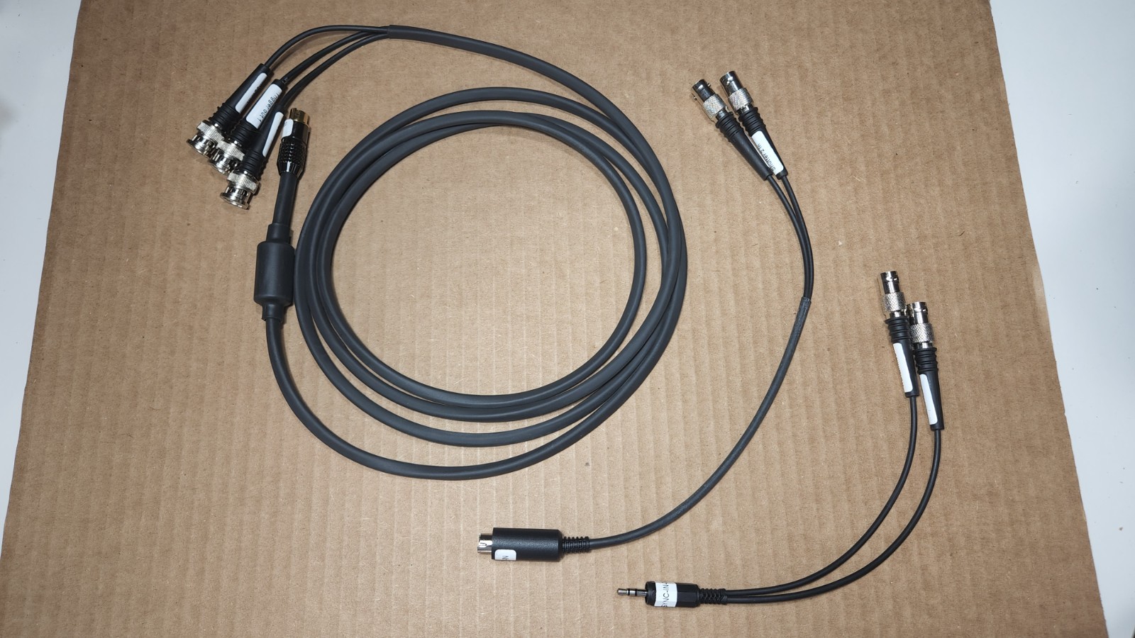 Zeiss 426506-0002-000 AxioCam HS/MRc5/HR/MR Trigger Cable Set