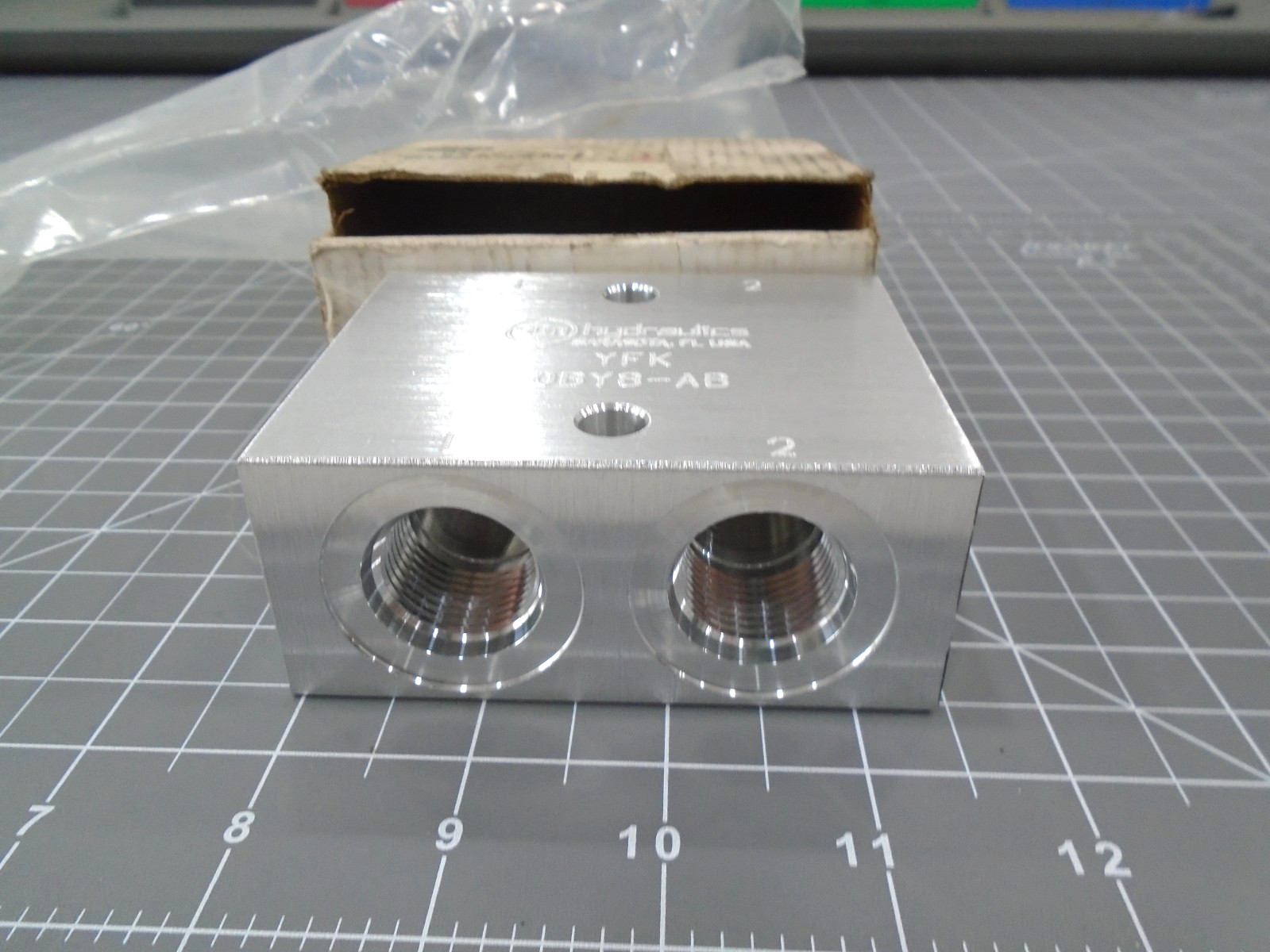 NEW Sun Hydraulics YFK Hydraulic Manifold YFK 0BYB-AB