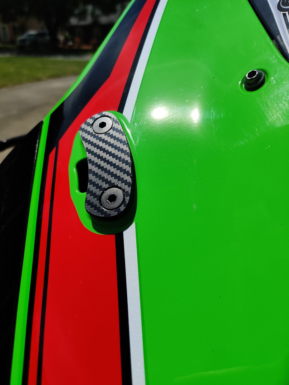 Kawasaki ZX10R (18-24) Mirror Block Off Plates