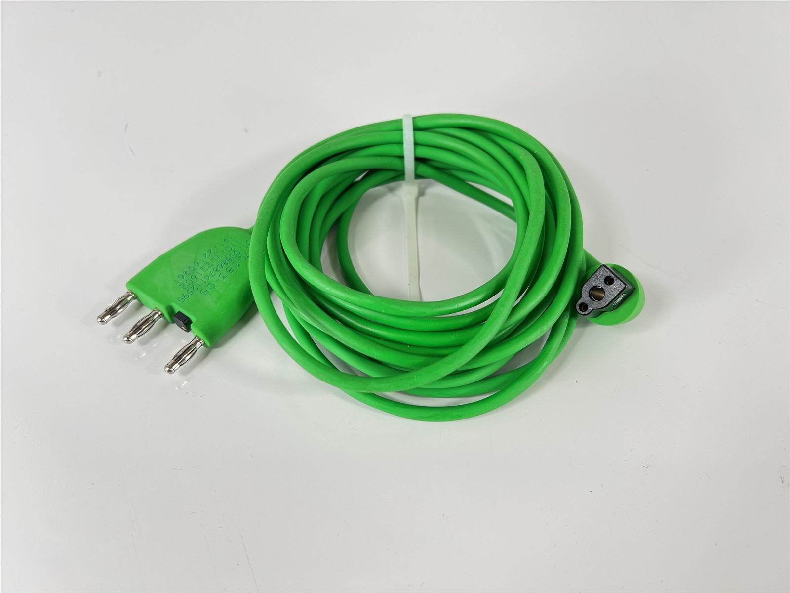 90-DAY WARRANTY – Da Vinci 470383-05 Monopolar Energy Instrument Cord Green