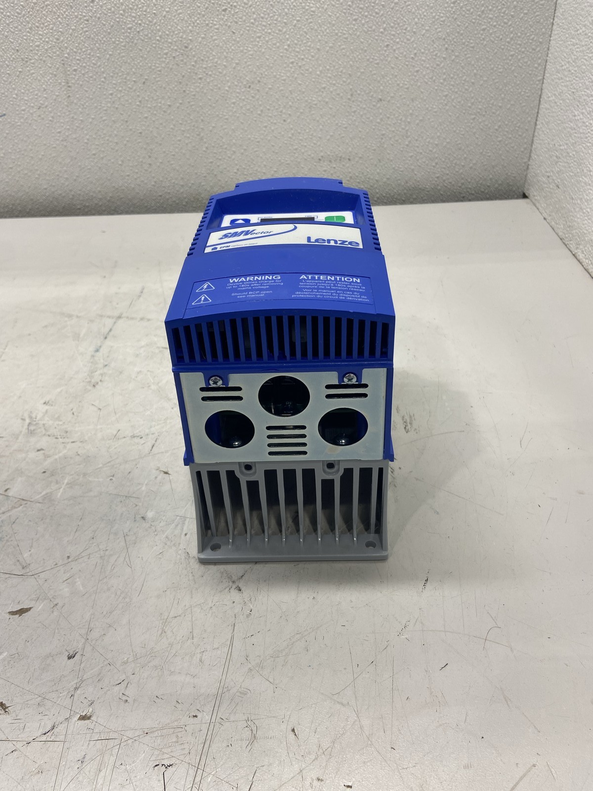 Lenze Variable Frequency Drive 1 1/2 HP ESV112N01SXB