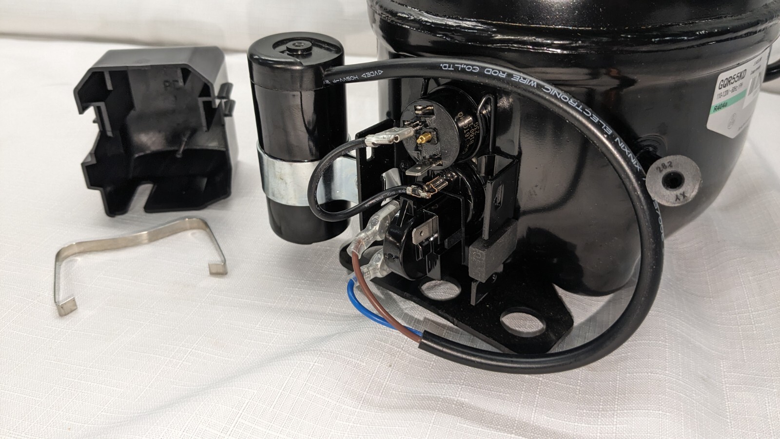 Sikelan GQR55KD 1/4hp 1262BTUs 110VAC R404a LBP / MBP Refrigeration Compressor