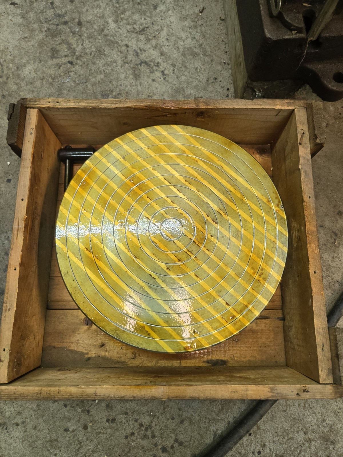 12″ Magnetic Lathe Chuck