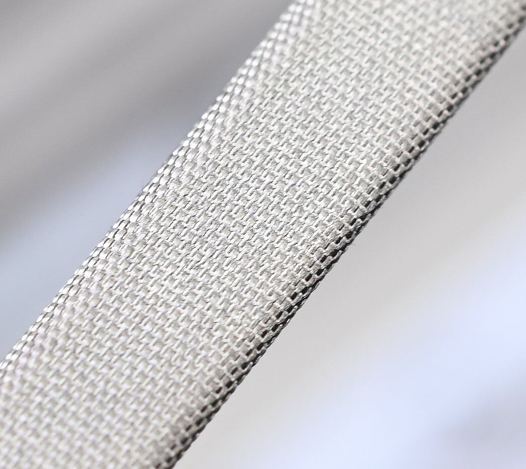 2 Parker Chomerics 18″ EMI Shielding Gasket 1mm x 4mm Fabric On Foam RFI Gasket
