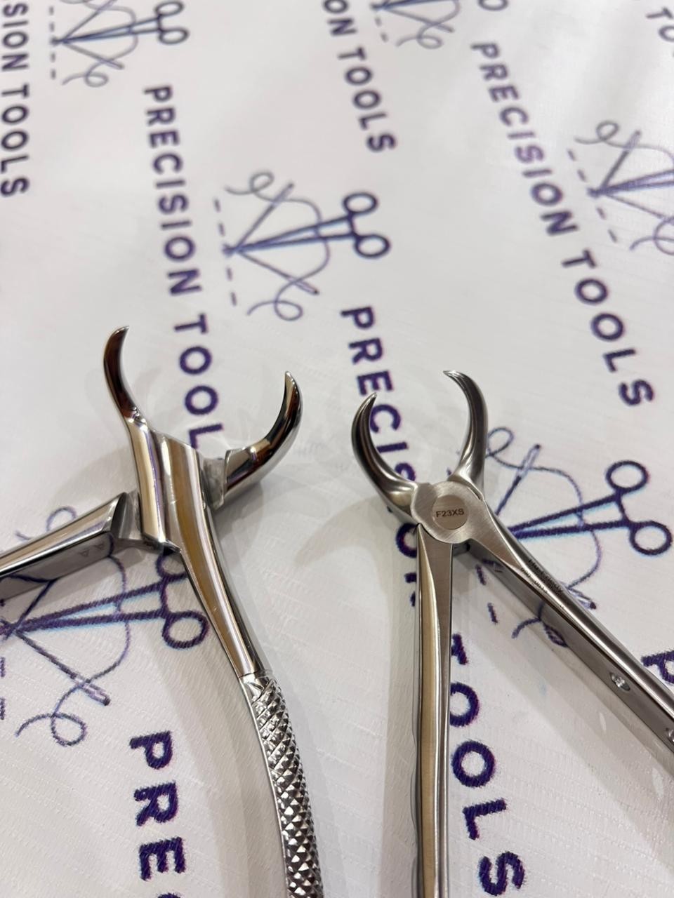 Hu Friedy #23 COWHORN EXTRACTION FORCEPS, LOWER MOLARS, ATRAUMAIR Set of 2 PCS
