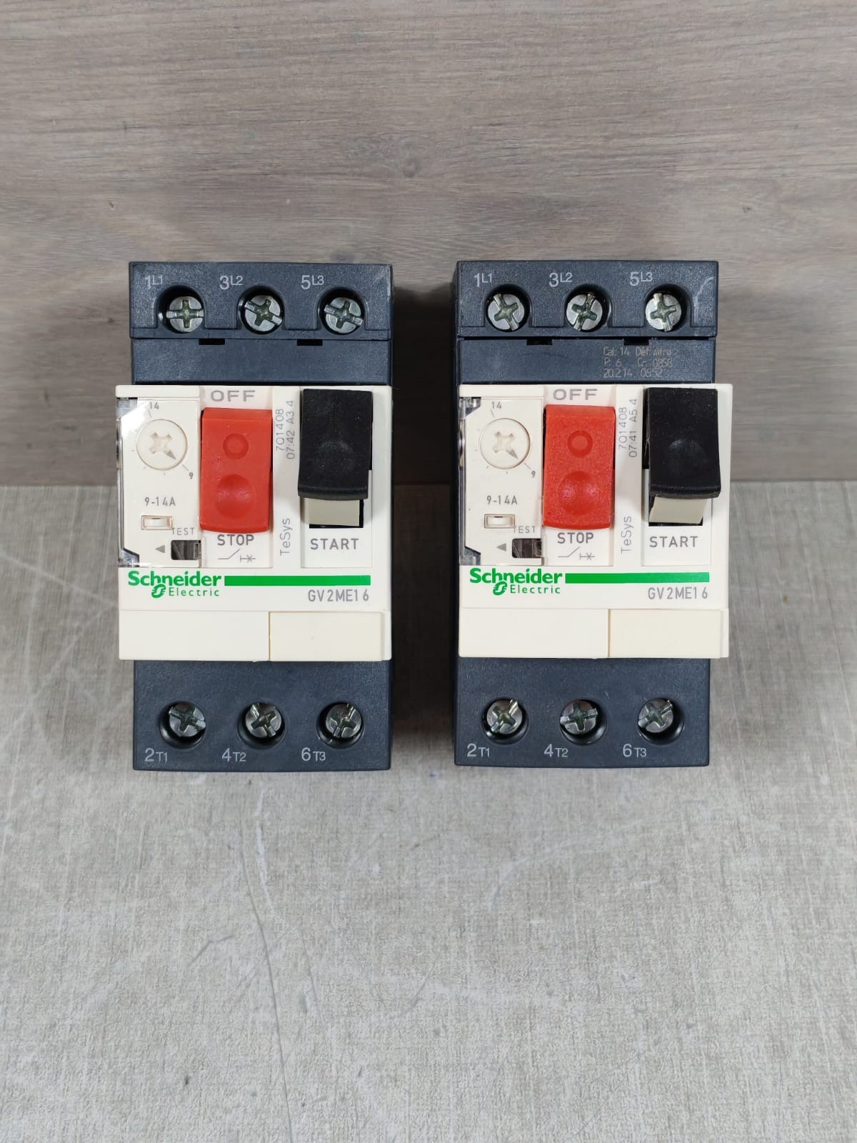 LOT 2PCS SCHNEIDER ELECTRIC GV2ME16 MOTOR CIRCUIT BREAKER