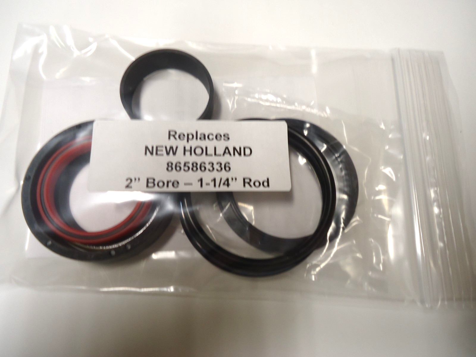 CASE IH & NEW HOLLAND REPLACEMENT SEAL KIT 86586336 SEAL KIT 2″ BORE- 1-1/4″ ROD