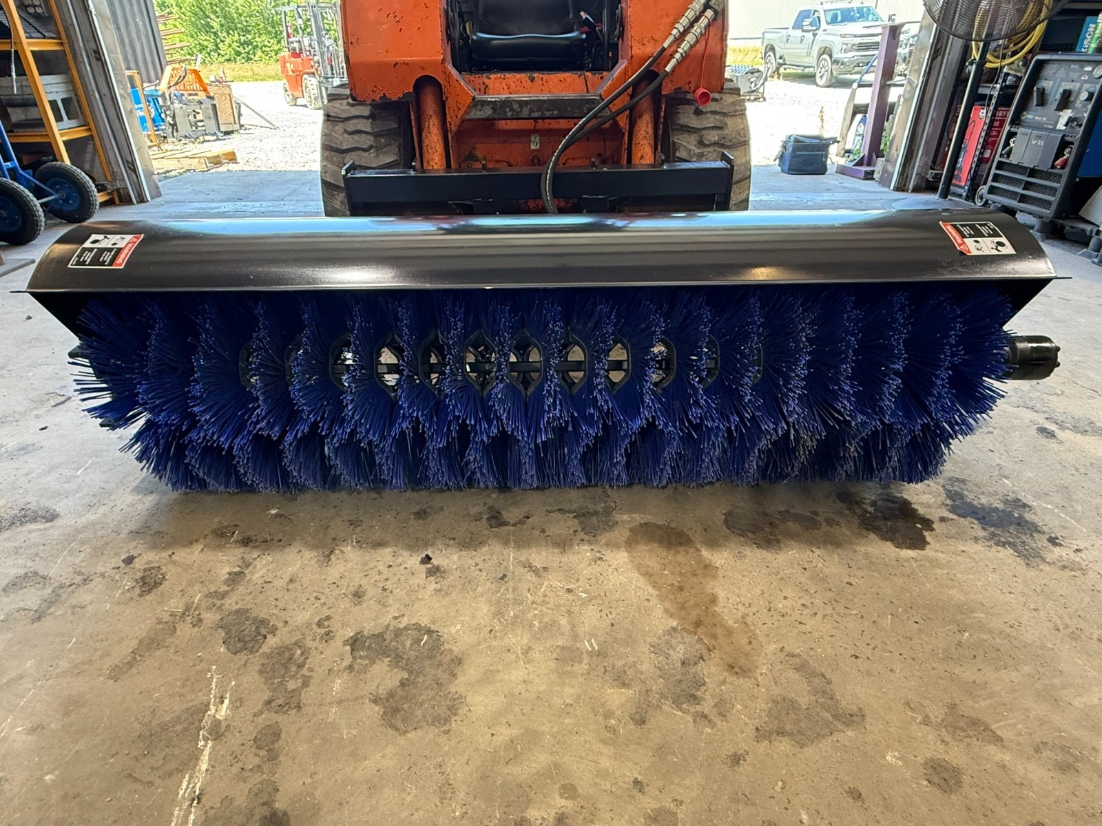 72″ Skid Steer Angle Broom Hydraulic Sweeper Attachment Quick Attach Not Mini