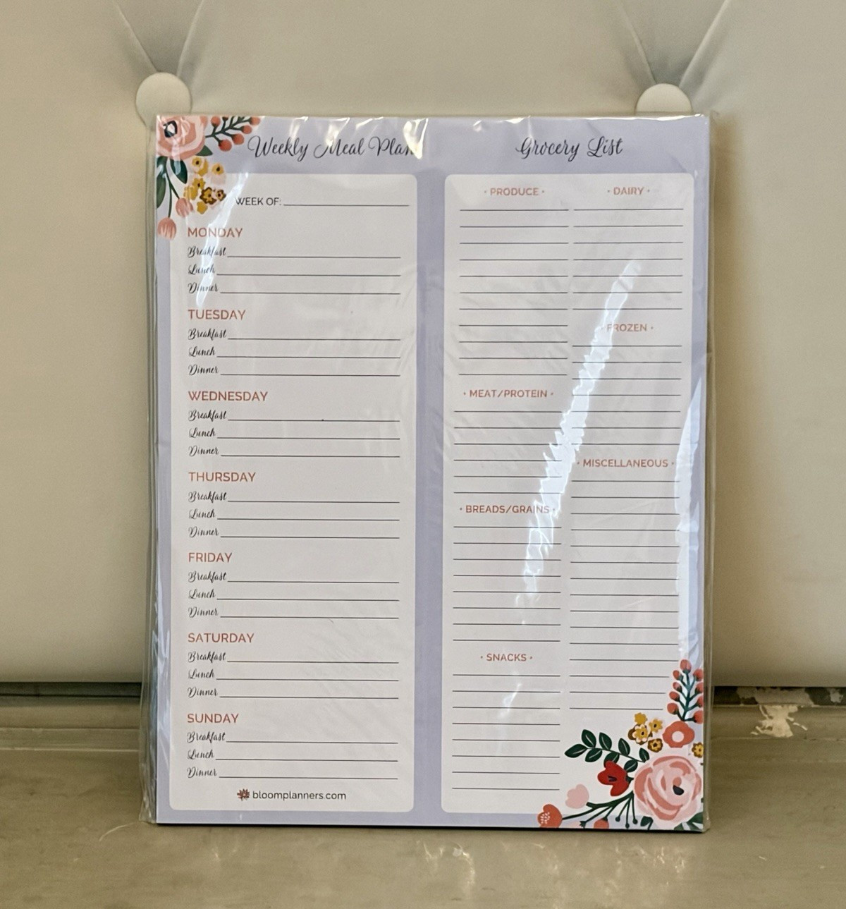 Bloom Weekly Meal Plan & Grocery List Pad 8.5 x 11 in with Magnet
