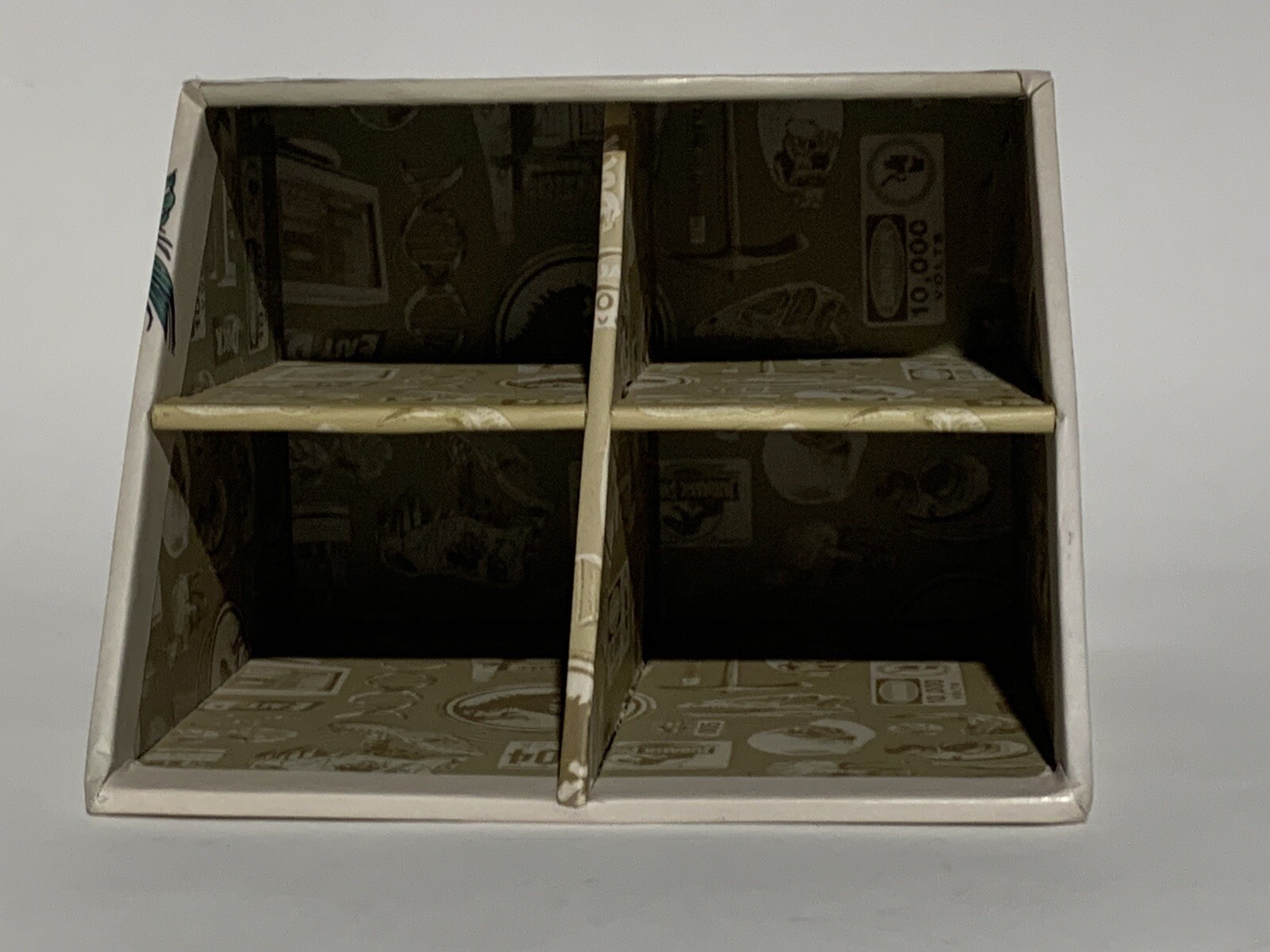 NEW Jurassic Park Theme 4 Compartments Desktop Desk Organizer Office Study Table