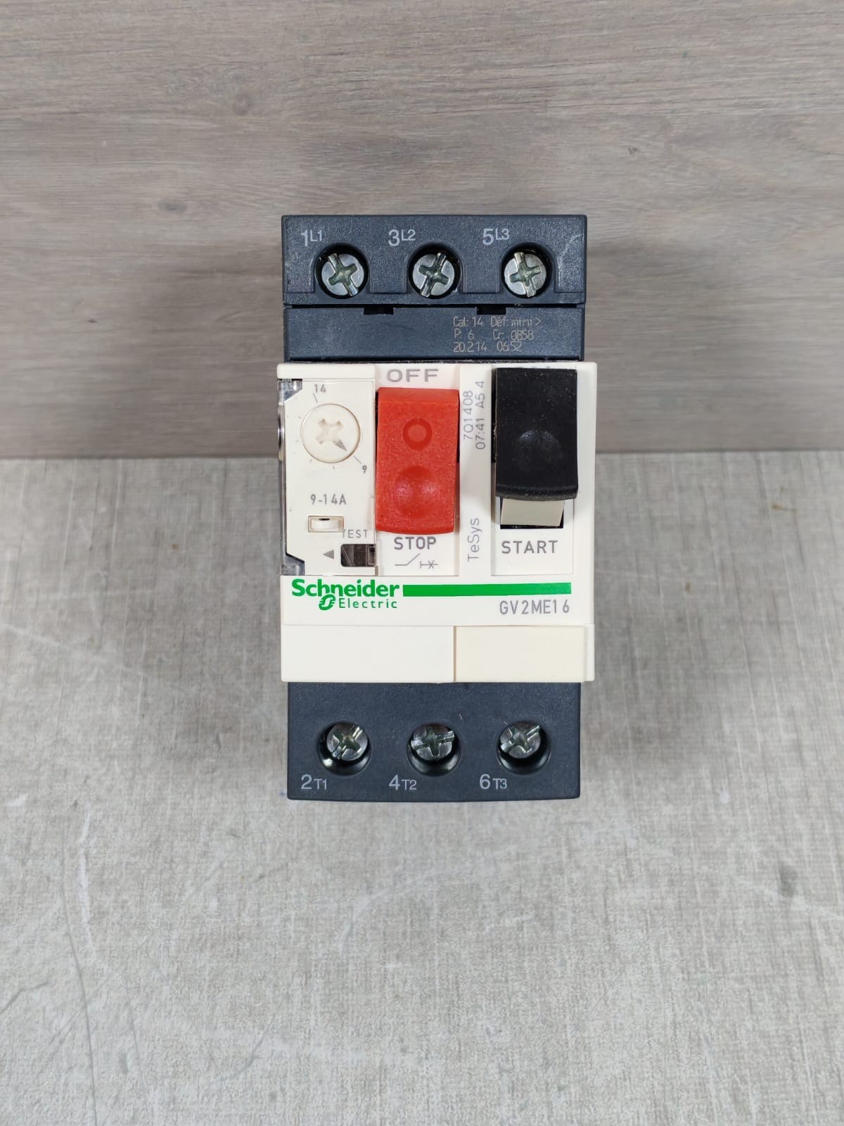 LOT 2PCS SCHNEIDER ELECTRIC GV2ME16 MOTOR CIRCUIT BREAKER