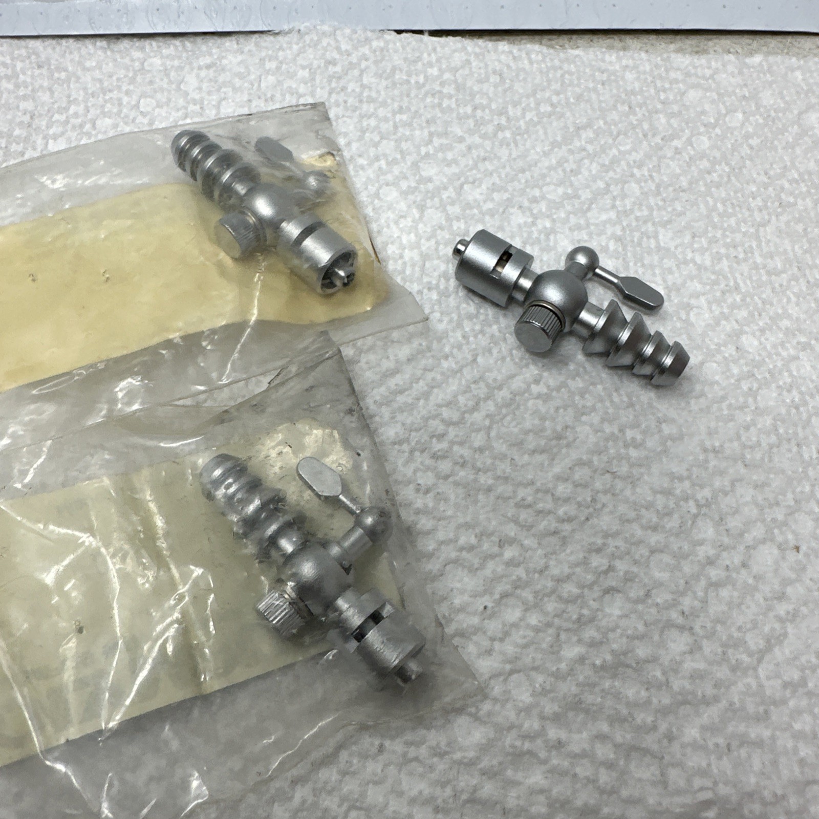 Lot of 3 – Olympus Winter & IBE GMBH Universal Stopcock, Luer Lock – 00102