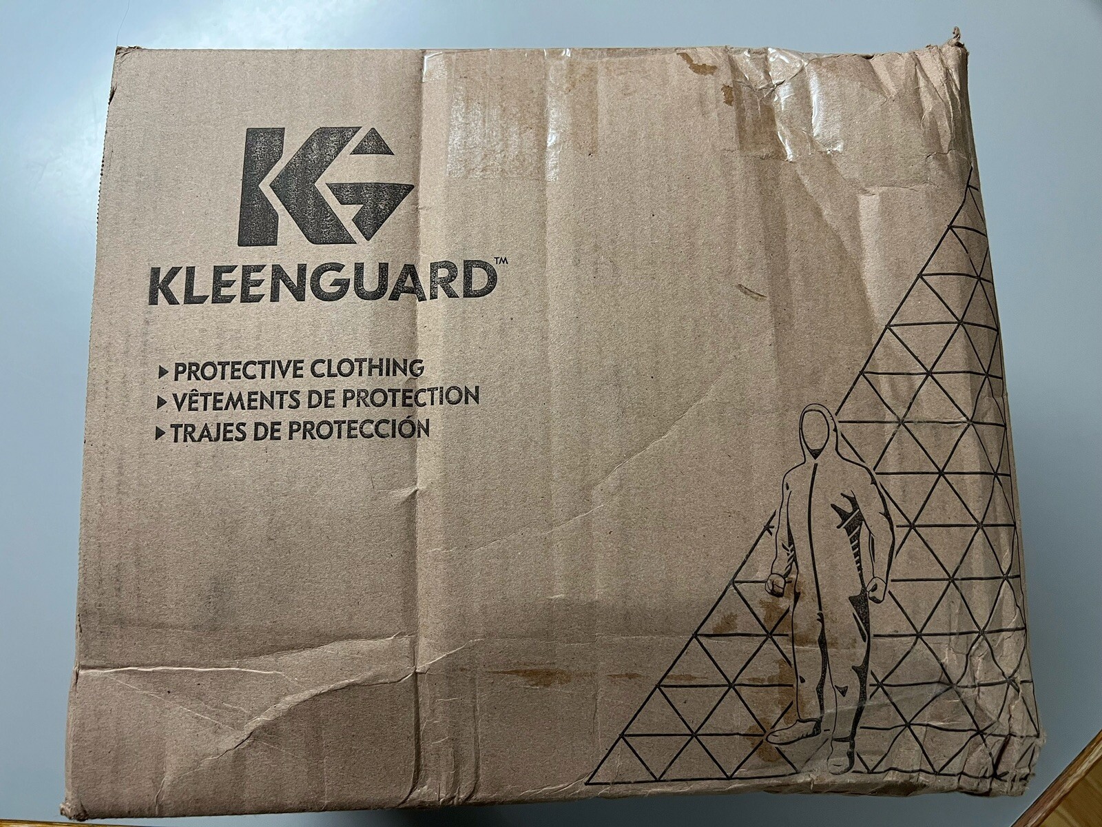 Kleenguard A20 White Coveralls x24 size M 49005 01
