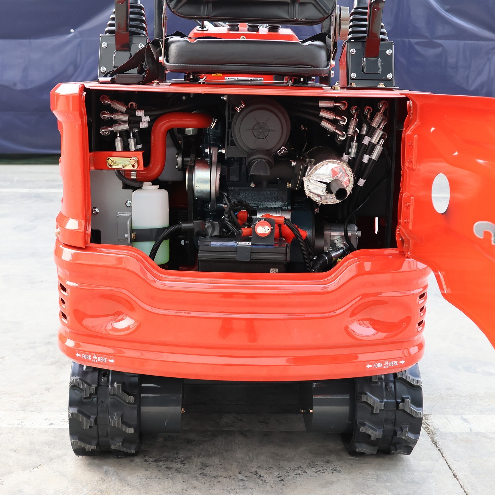 Mini Excavator 1.4Ton Digger 11.5hp Kubota Diesel Pilot System EPA Engine USA