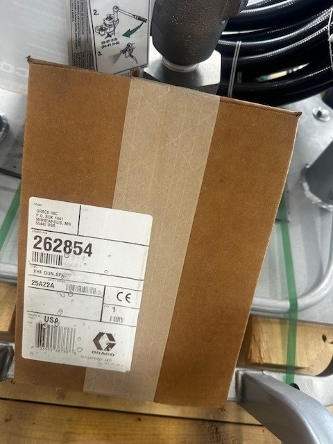 Graco King PFP XL70-180 Cart Mounted Single Sprayer & Accessories – NEW!!!