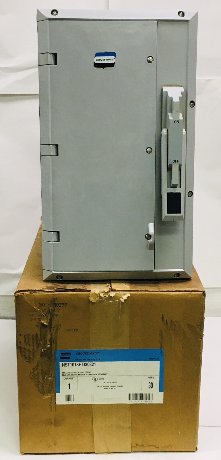 CROUSE HINDS NST1018F-D30321 30 AMP 240VAC FUSIBLE DISCONNECT SWITCH NEW IN BOX!