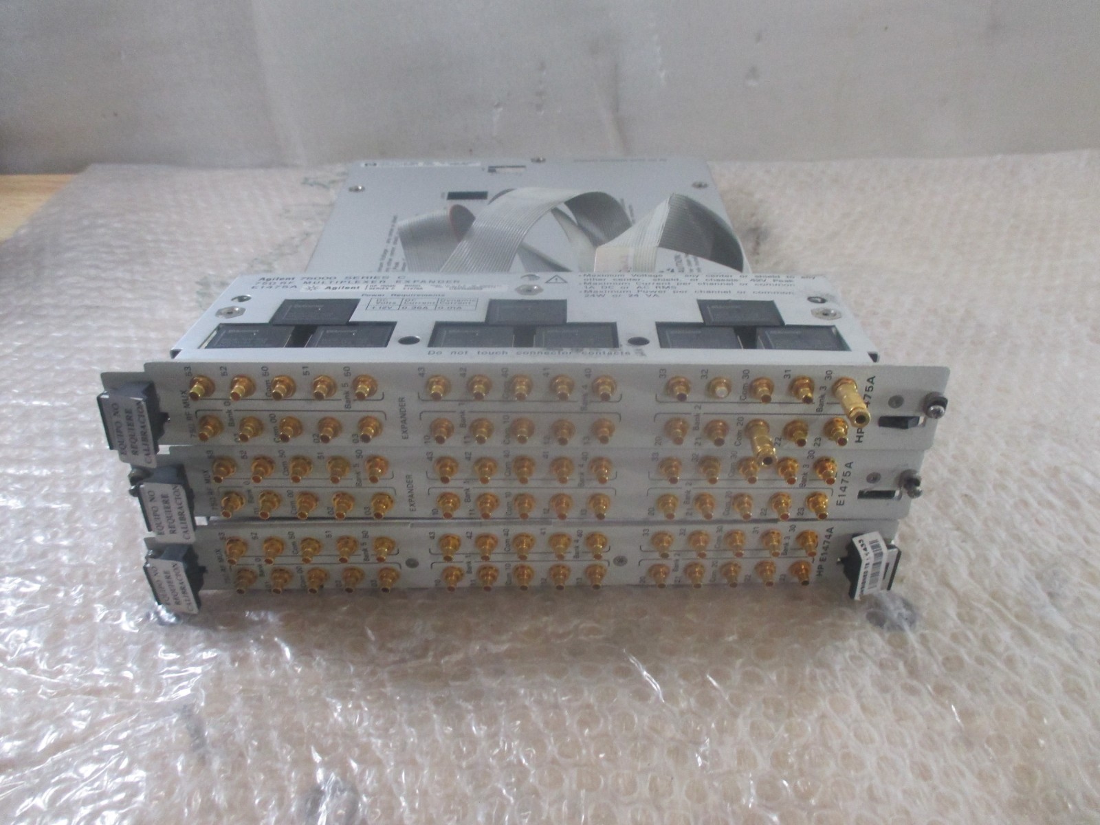 HP /Agilent E1474A 75 ohm RF Multiplexer Series C with 2x E1475A Expander