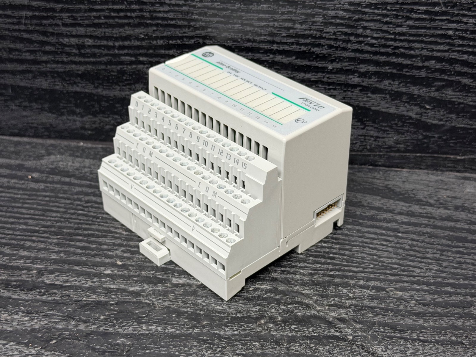 Allen Bradley 1794-OB16 1794-0B16 1794-TB3 Flex I/O Logix DC Output Module 16Pt
