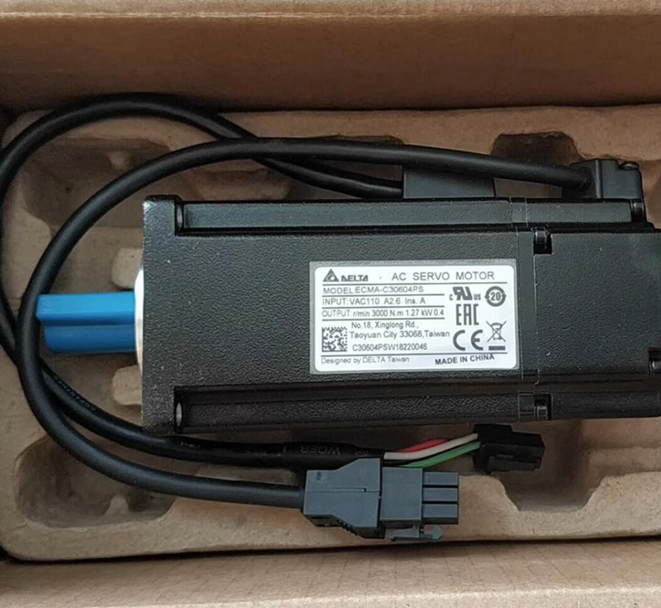 Delta ECMA-C30604PS Servo Motor New One ECMAC30604PS Expedited Shipping