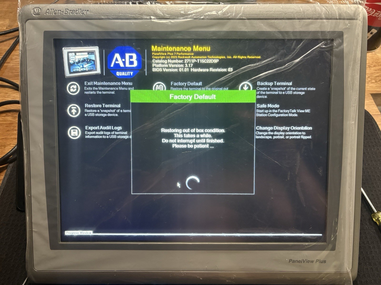 Allen Bradley 2711P-T15C22D9P /B PanelView Plus 7 15″