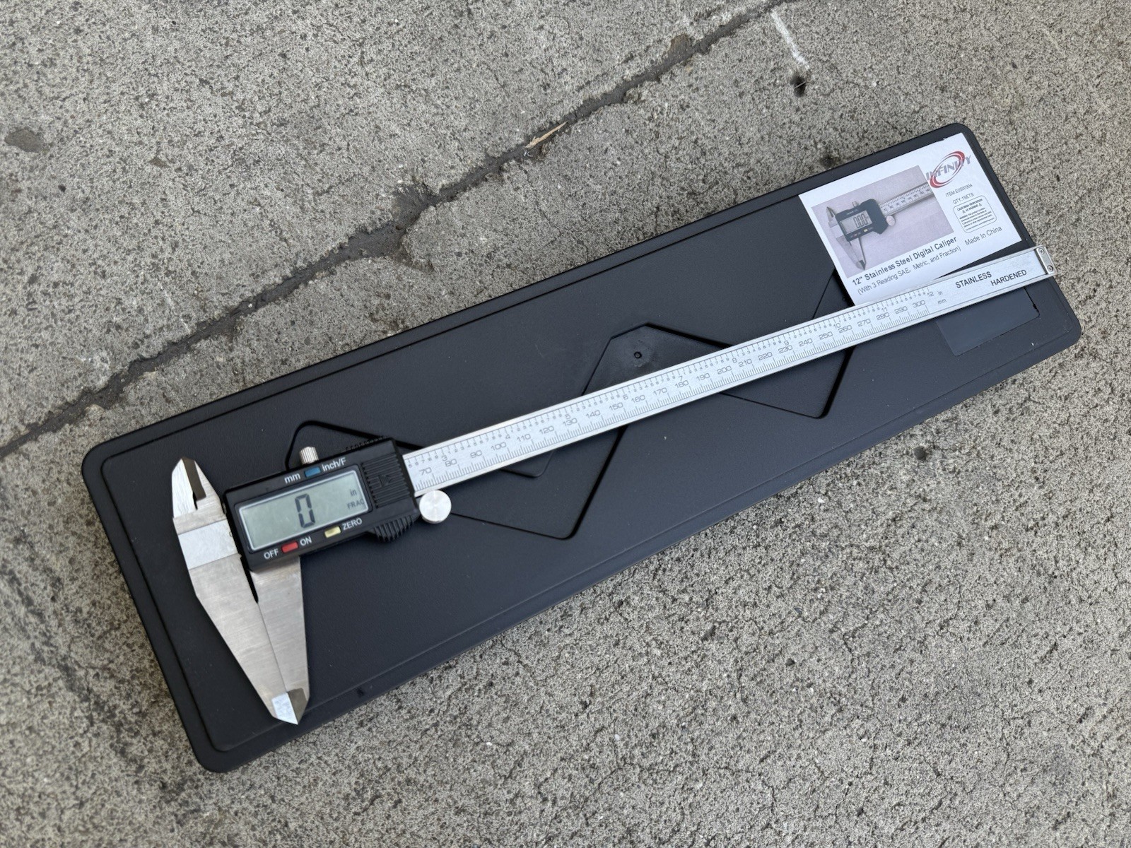 12″ LCD Screen Digital Vernier Caliper Micrometer Frac/MM/SAE Manufacturing