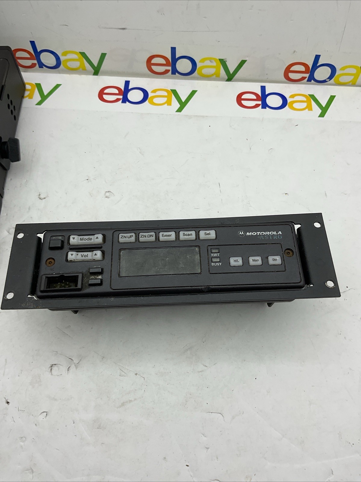 Motorola ASTRO UHF 482-512 MHz Two Way Radio D04SKF9PW5AN-UCM (T99DX+120W)+ Head