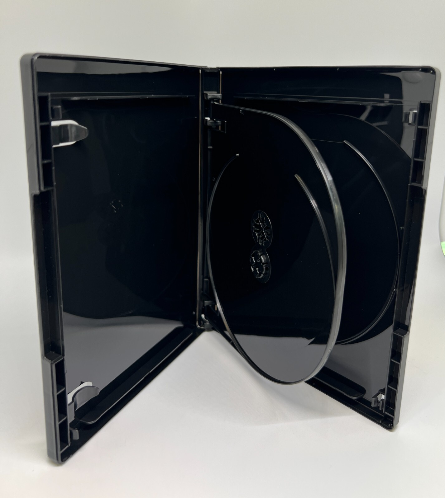 NEW! 10 14MM 4K ULTRA HD 3 – BLURAY CASE, DVD CASE WITH CLIPS, BLACK, QJ300