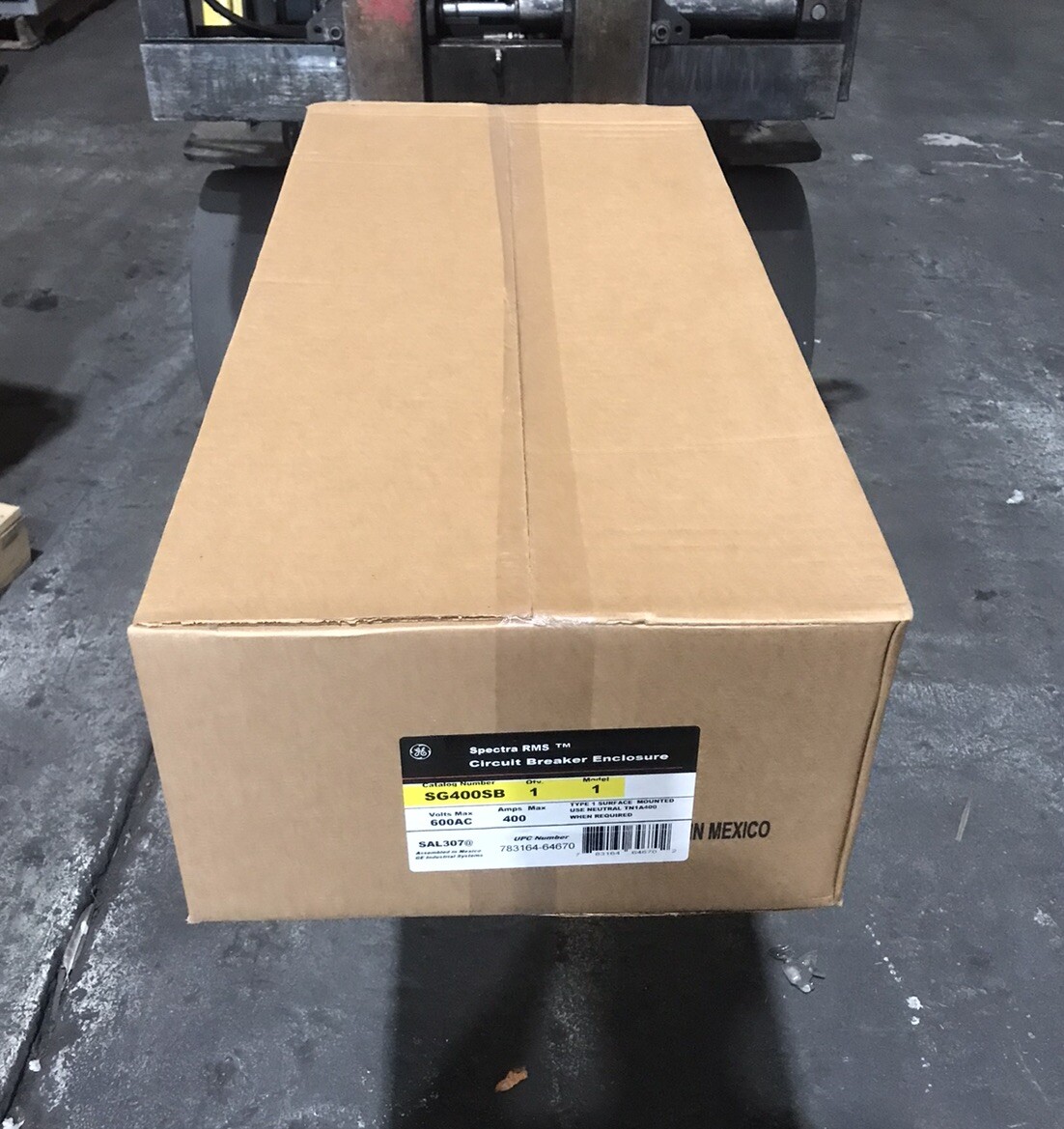 HOUSTON STOCK NEW GE SG400S B BREAKER ENCLOSURE SG 400 AMP NEMA 1 FREE SHIPPING