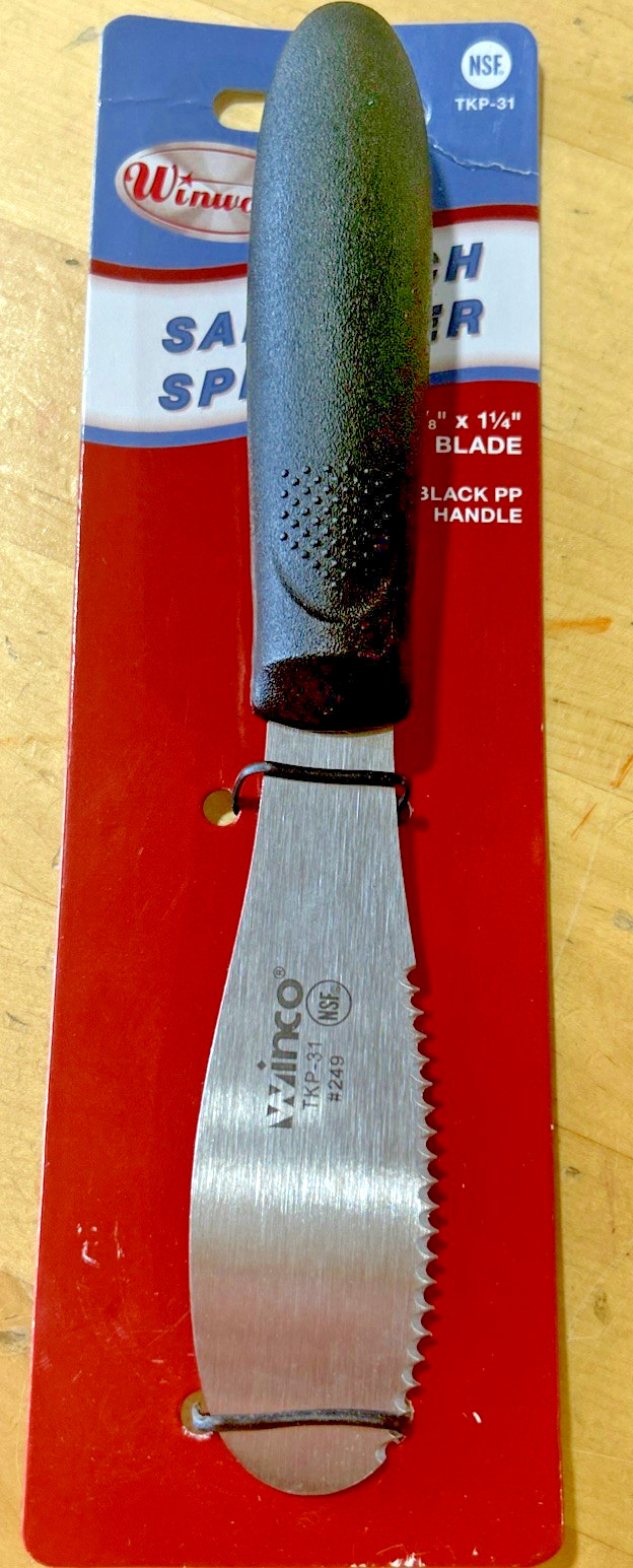 Winco TKP-31, Sandwich Spreader with 3.63×1.25-Inch Blade and Black Polypropylen