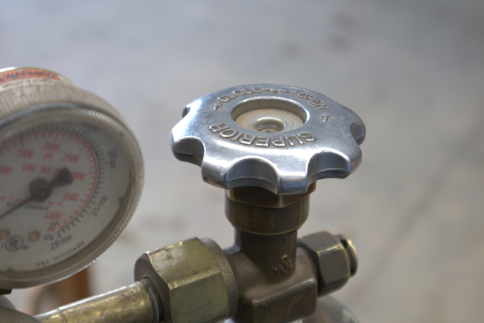 Open/Closed Indicator for Gas Valve Cylinder (One size fits all: 5, 6, 8 knobs)