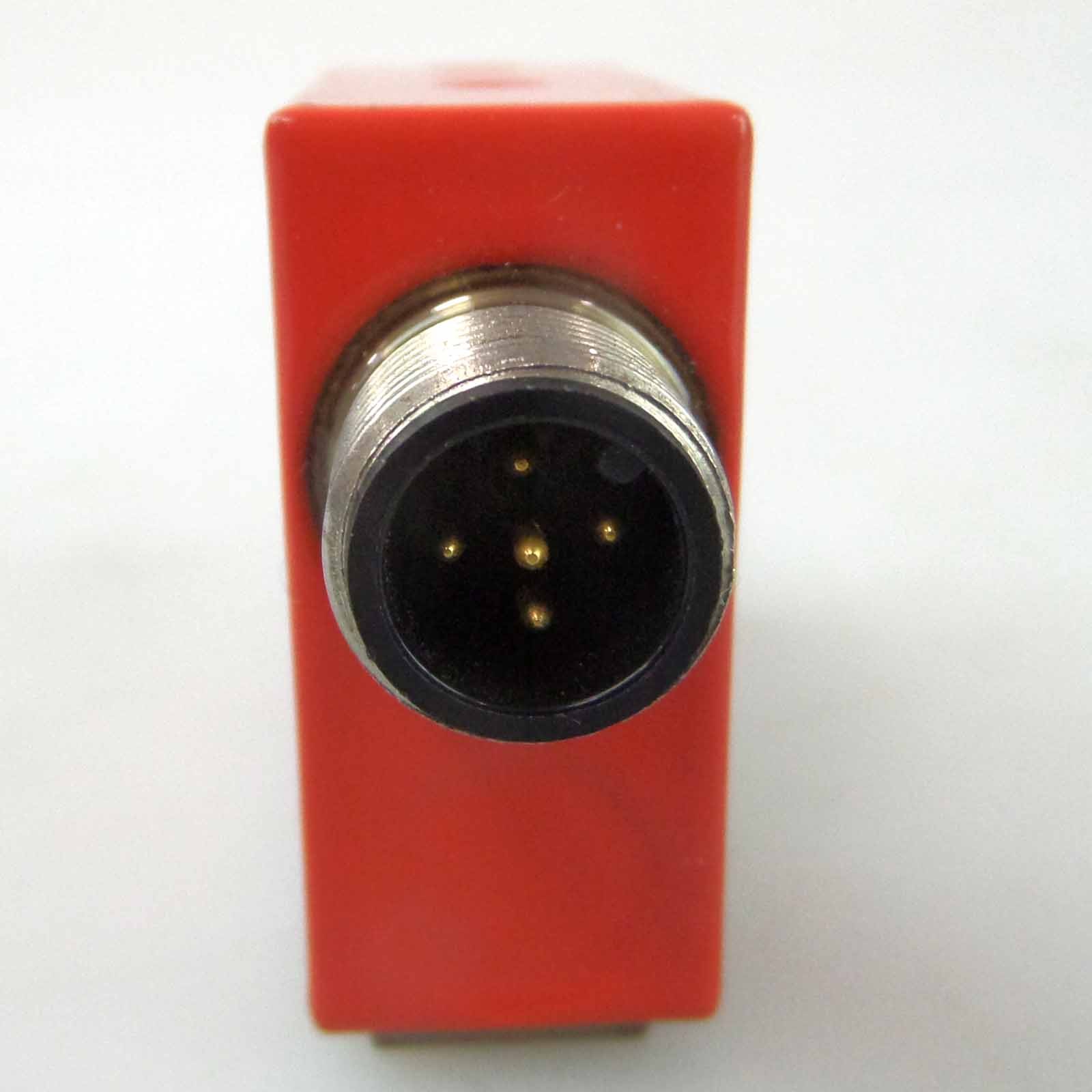 Leuze retro-reflective sensor PRK 18/24 DL.01 50102822 NOV