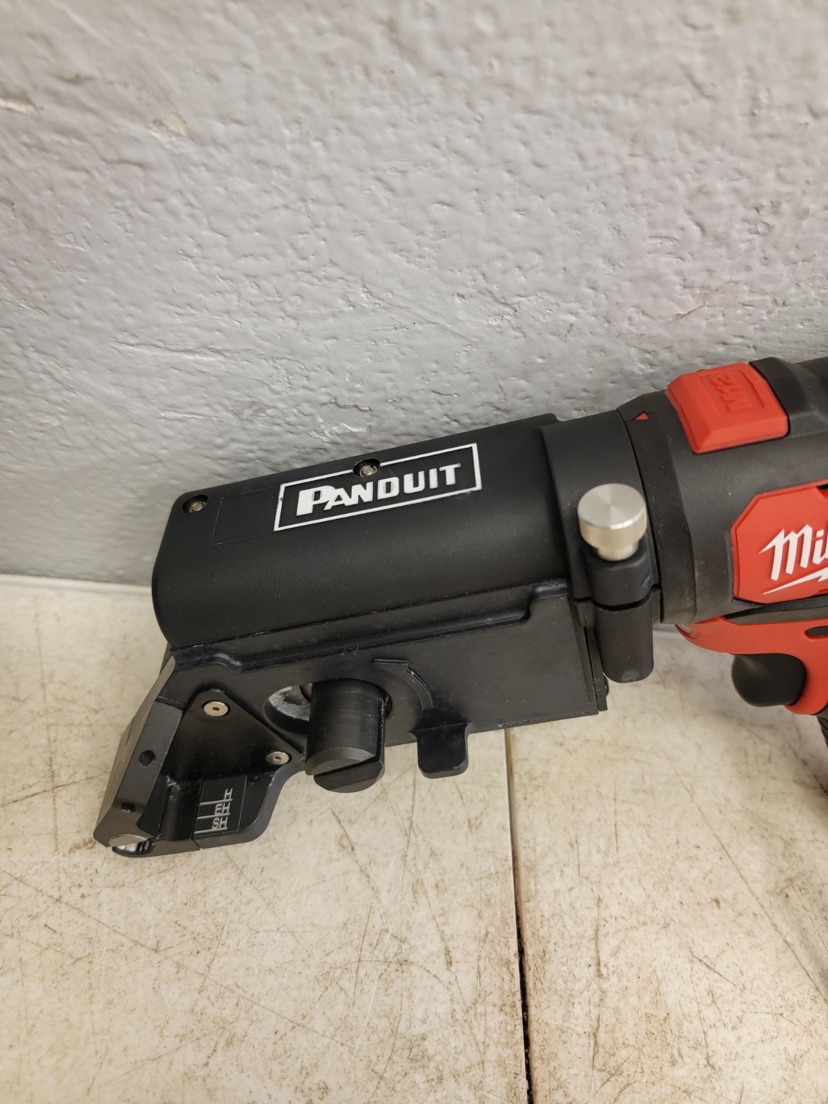 PANDUIT Cordless Cable Tie Tool: Milwaukee M12, 0.63 in Max.