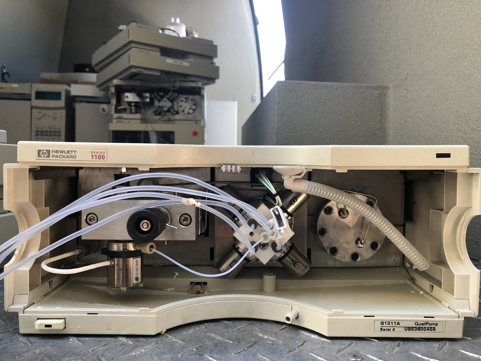 HP Agilent 1100 Series G1311A Quaternary Pump HPLC (w/30 Day Parts & Labor WTY)