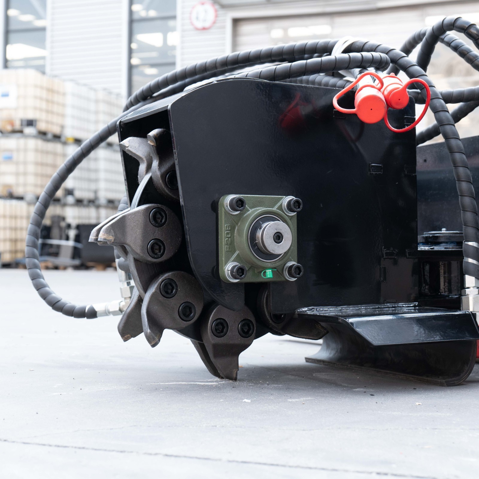 New Arrival Swing Type Stump Grinder Attachment for Mini Skid Steer Loader